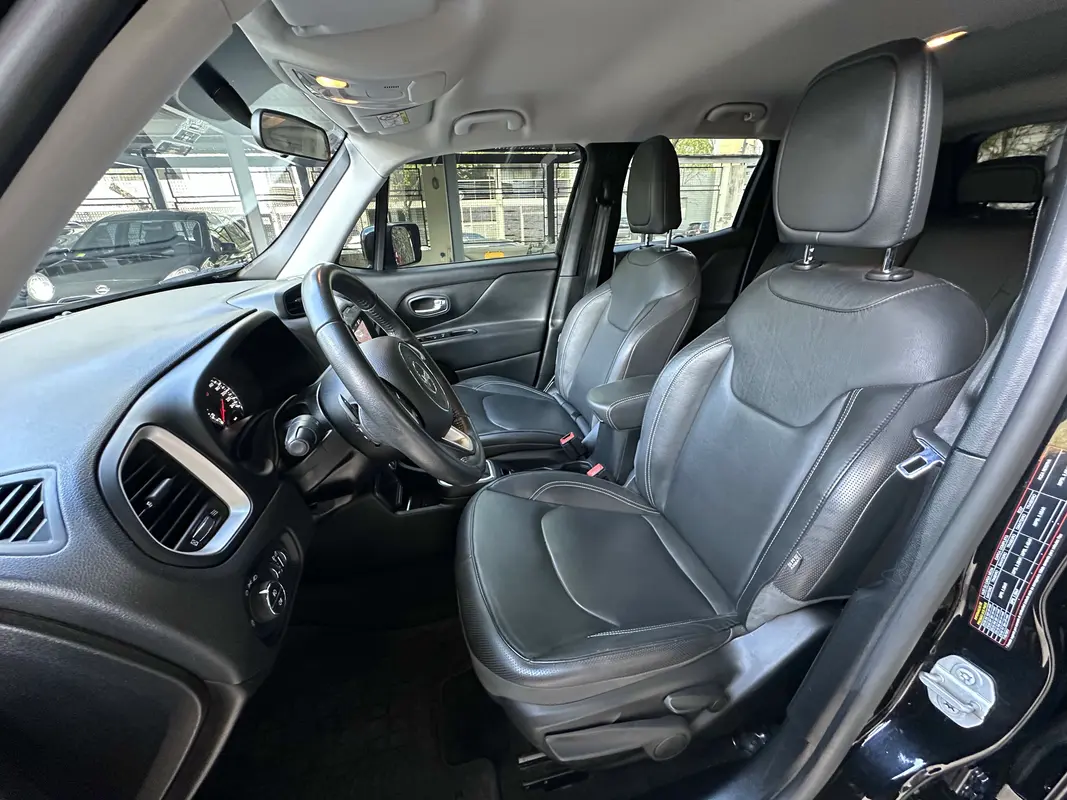 Mirá esta publicación de Jeep Renegade
