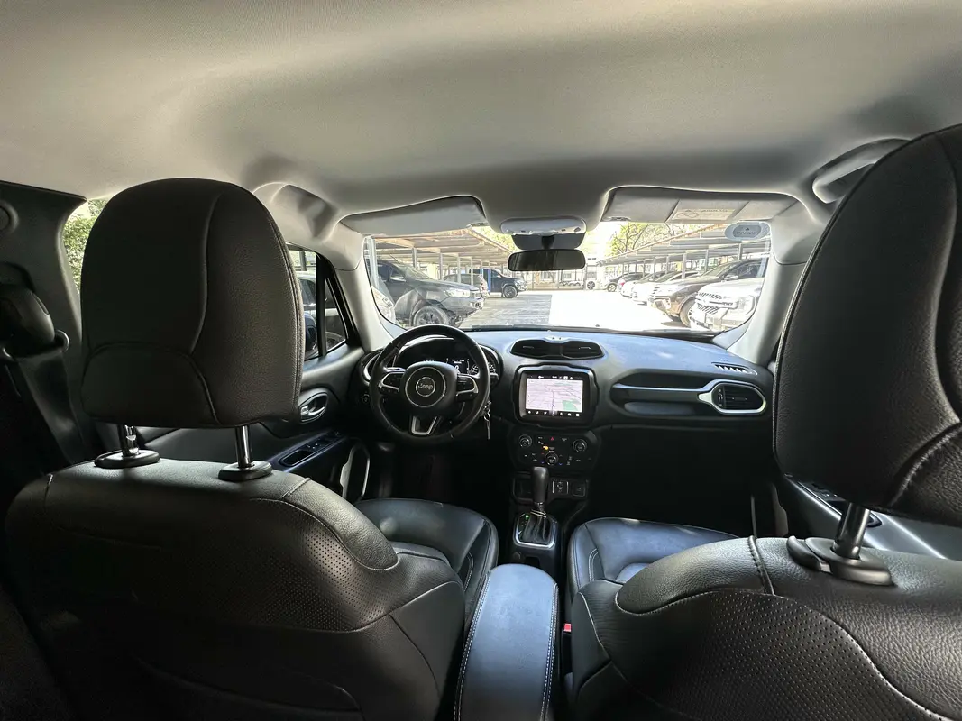 Mirá esta publicación de Jeep Renegade