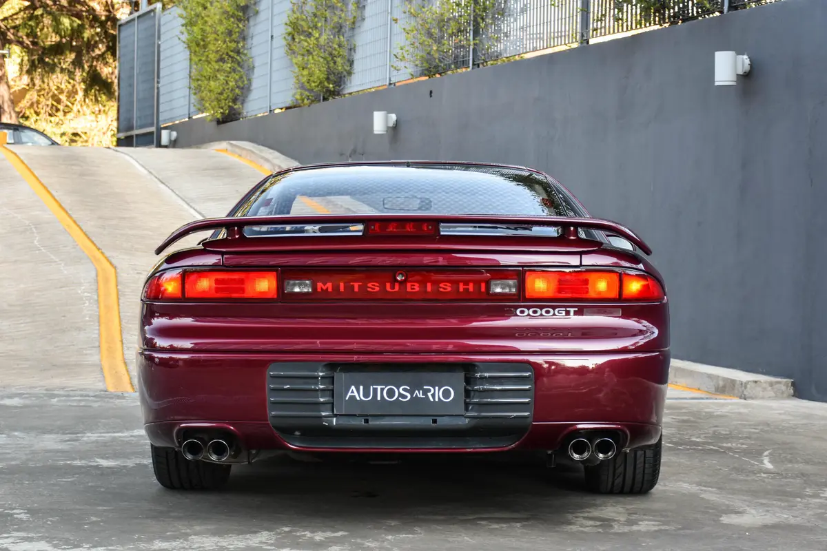 Mira esta publicación de Mitsubishi 3000 1993 en Motordil