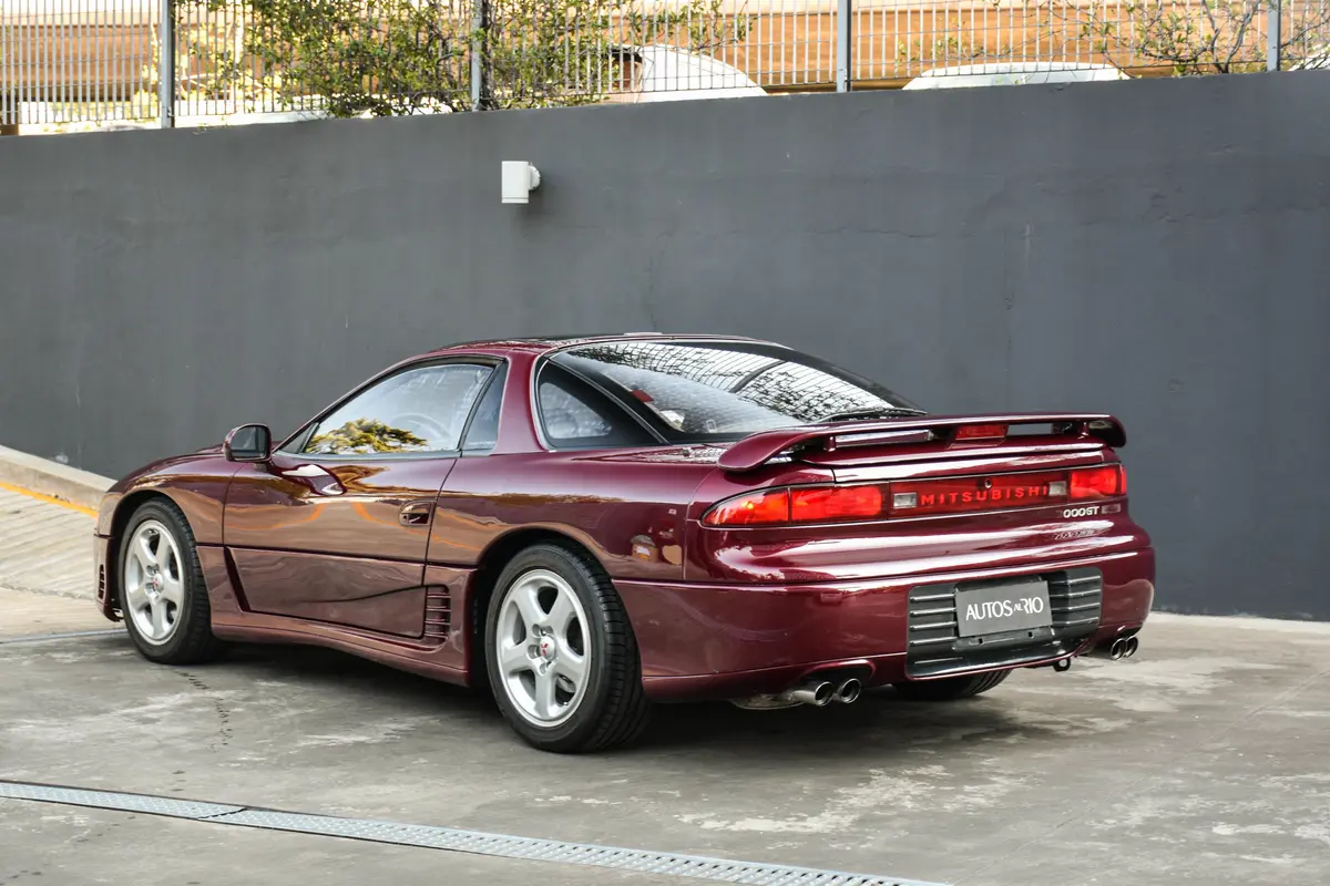 Mira esta publicación de Mitsubishi 3000 1993 en Motordil