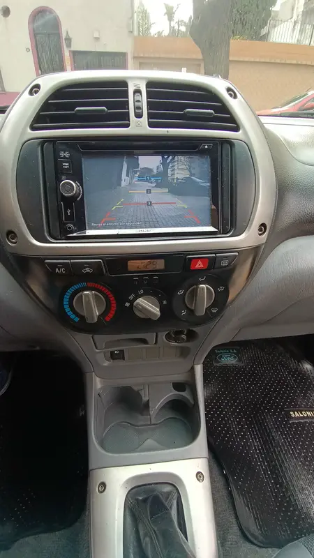 Mira esta publicación de Toyota RAV4 2001 en Motordil