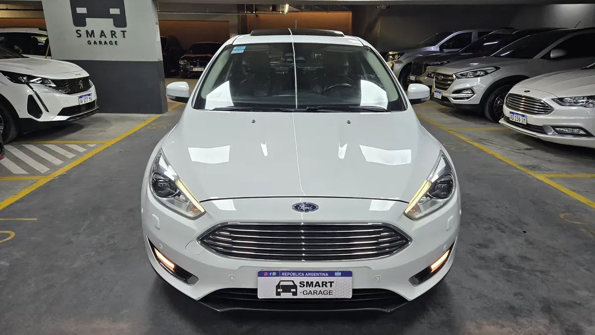 Mira esta publicación de Ford Focus 2018 en Motordil