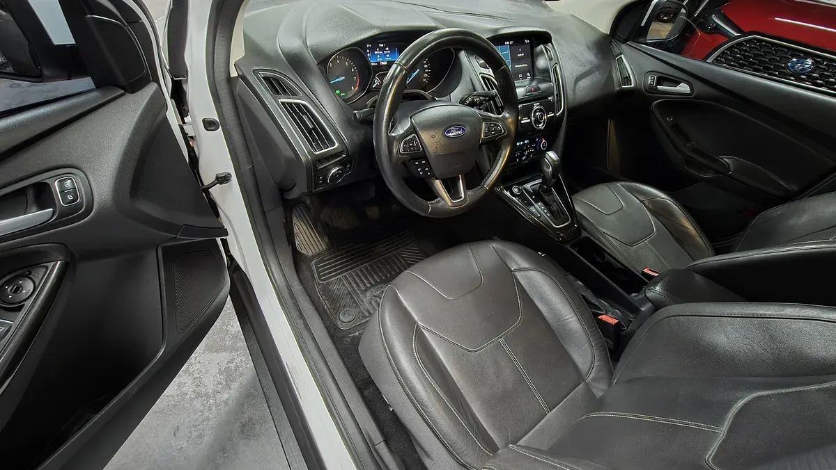 Mira esta publicación de Ford Focus 2018 en Motordil