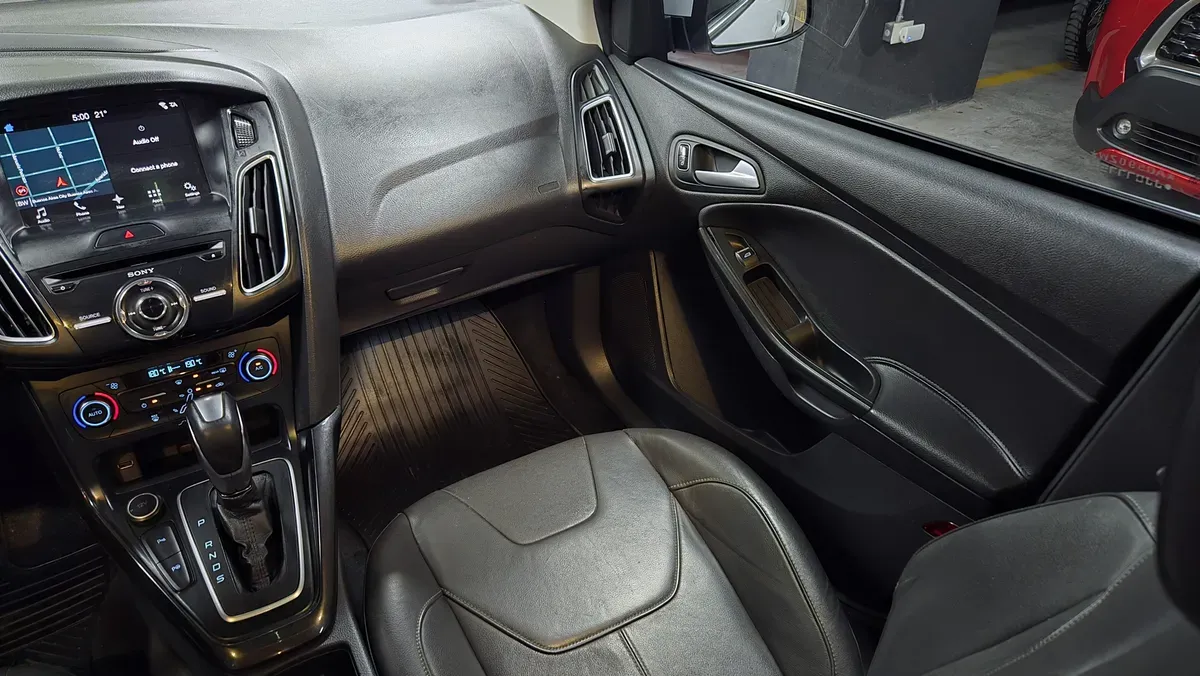 Mira esta publicación de Ford Focus 2018 en Motordil