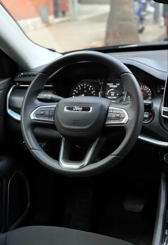 Mirá esta publicación de Jeep Compass