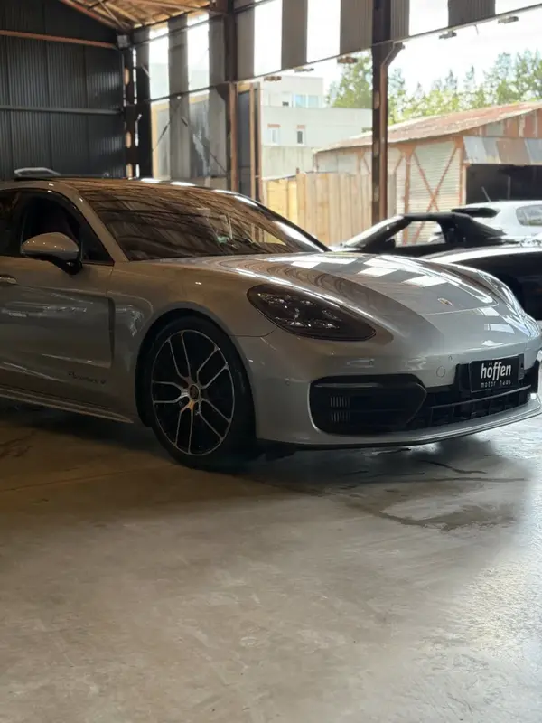 Mira esta publicación de Porsche Panamera 2022 en Motordil