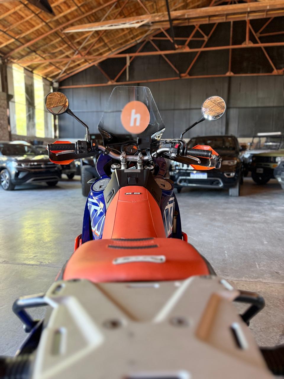 Mira esta publicación de KTM Adventure 990 R 2011 en Motordil