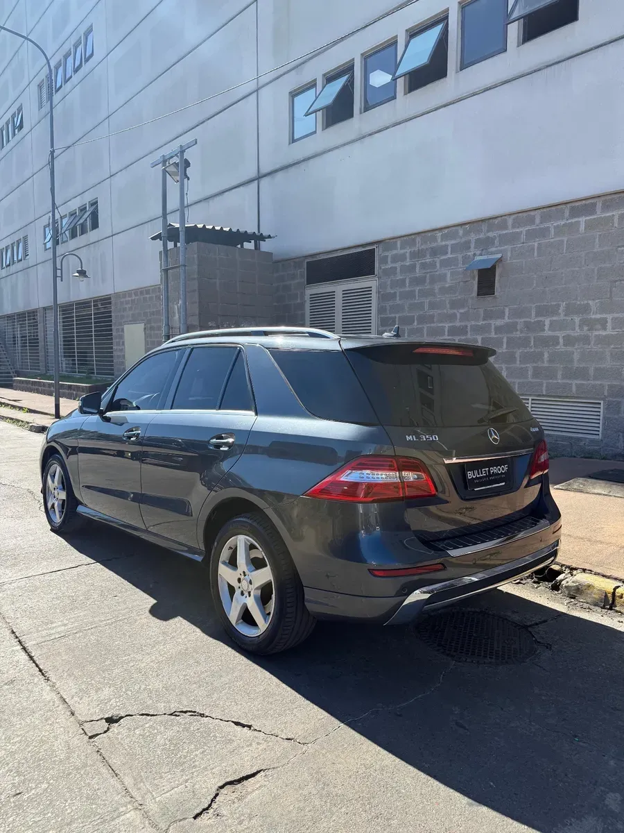 Mira esta publicación de Mercedes Benz ML 2014 en Motordil