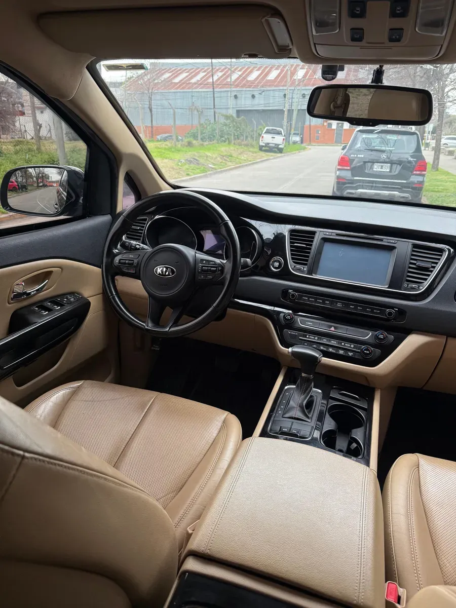 Mirá esta publicación de KIA Carnival