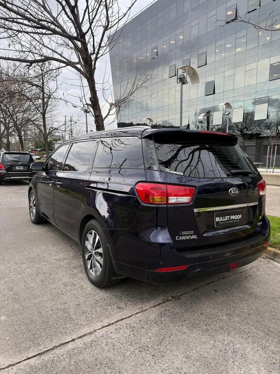 Mira esta publicación de KIA Carnival 2019 en Motordil
