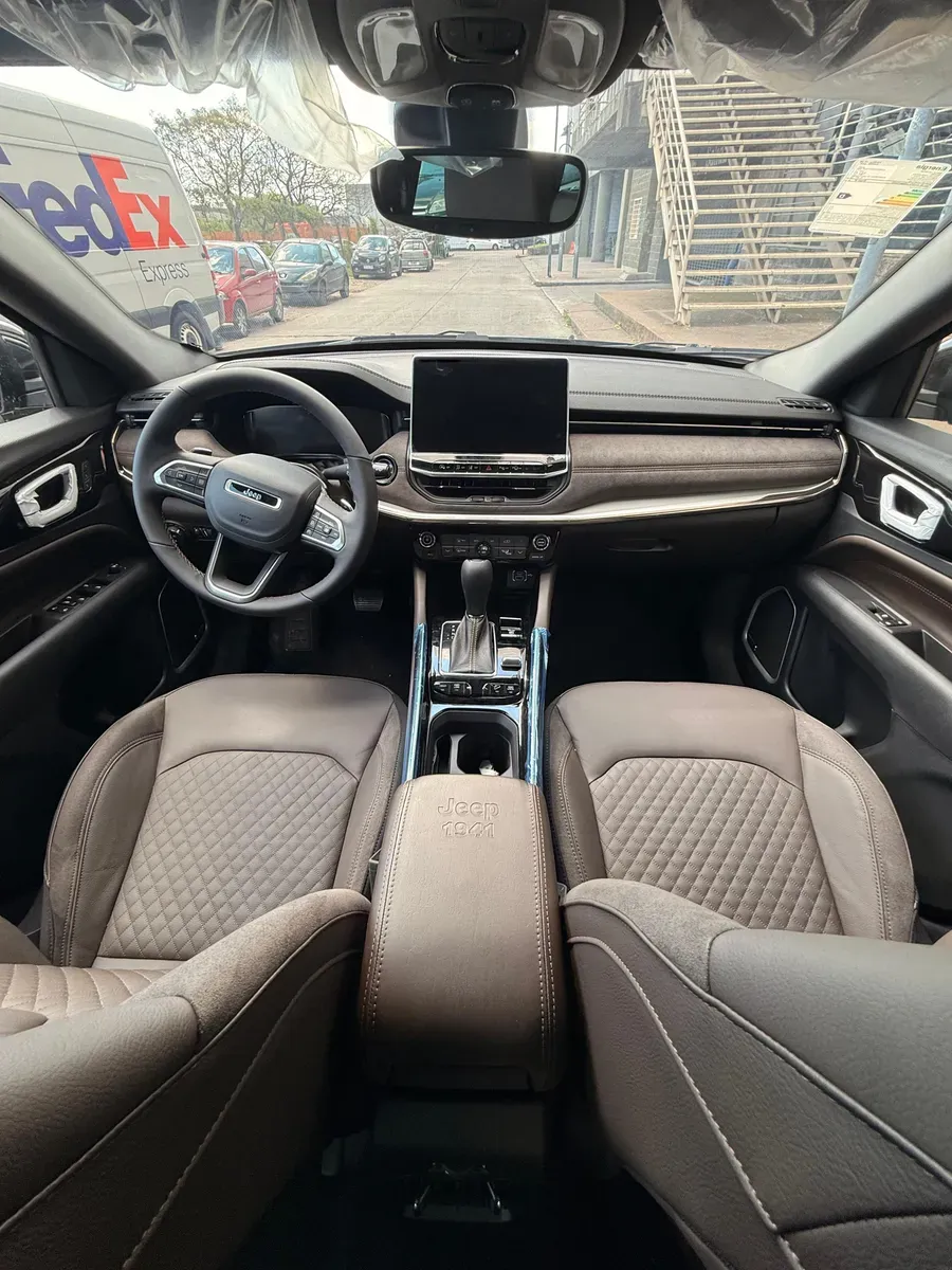 Mira esta publicación de Jeep Commander 2025 en Motordil