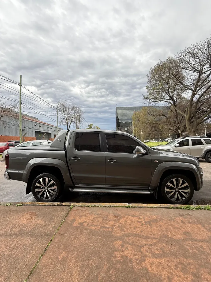 Mira esta publicación de Volkswagen Amarok 2023 en Motordil