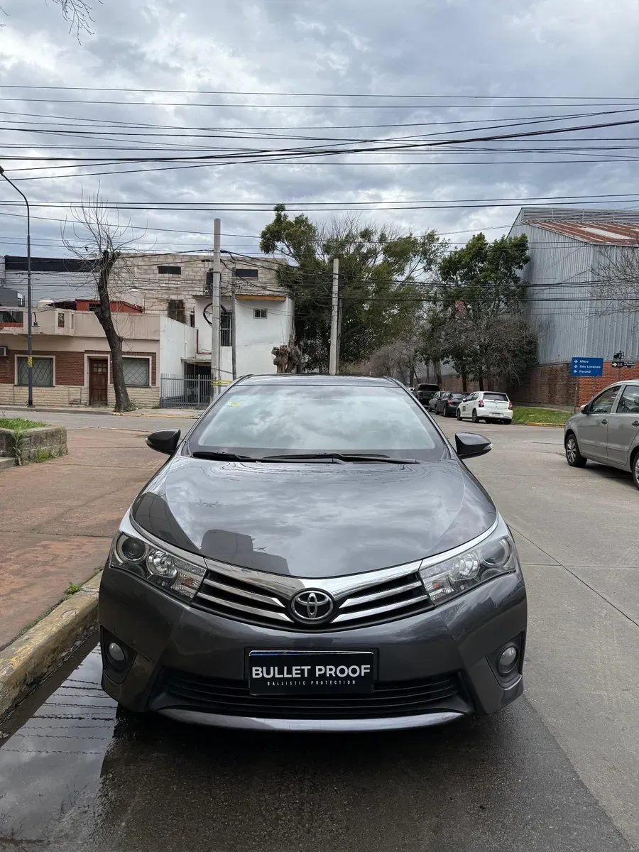 Mira esta publicación de Toyota Corolla 2017 en Motordil