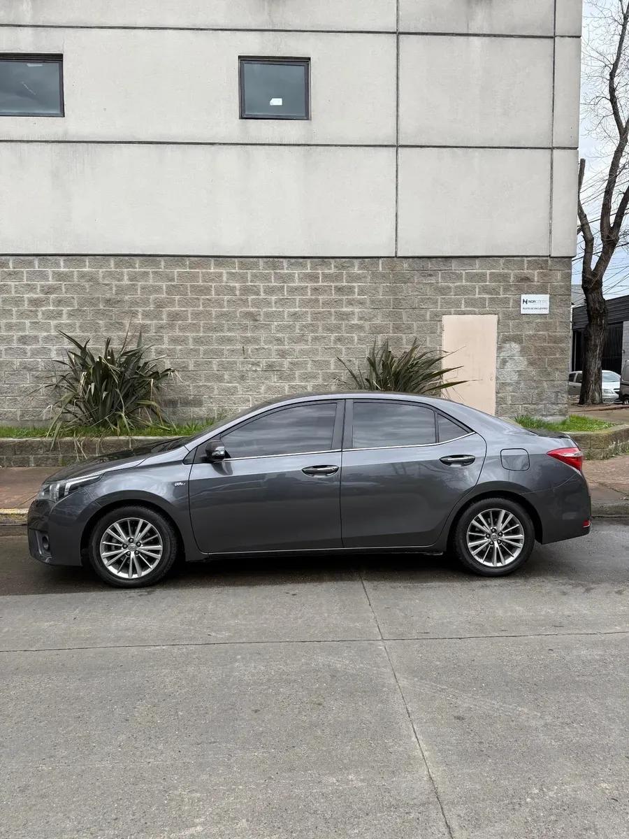 Mira esta publicación de Toyota Corolla 2017 en Motordil