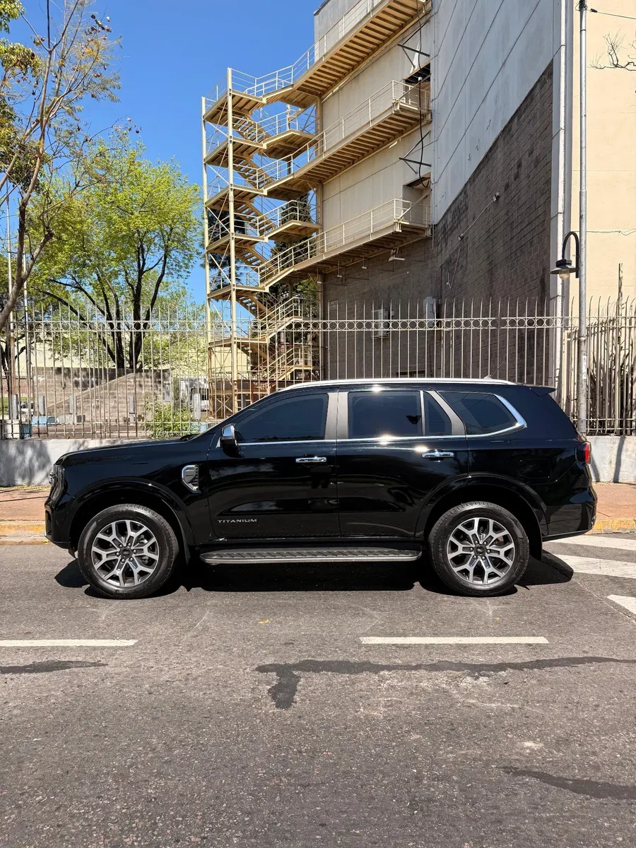 Mira esta publicación de Ford Everest 2025 en Motordil