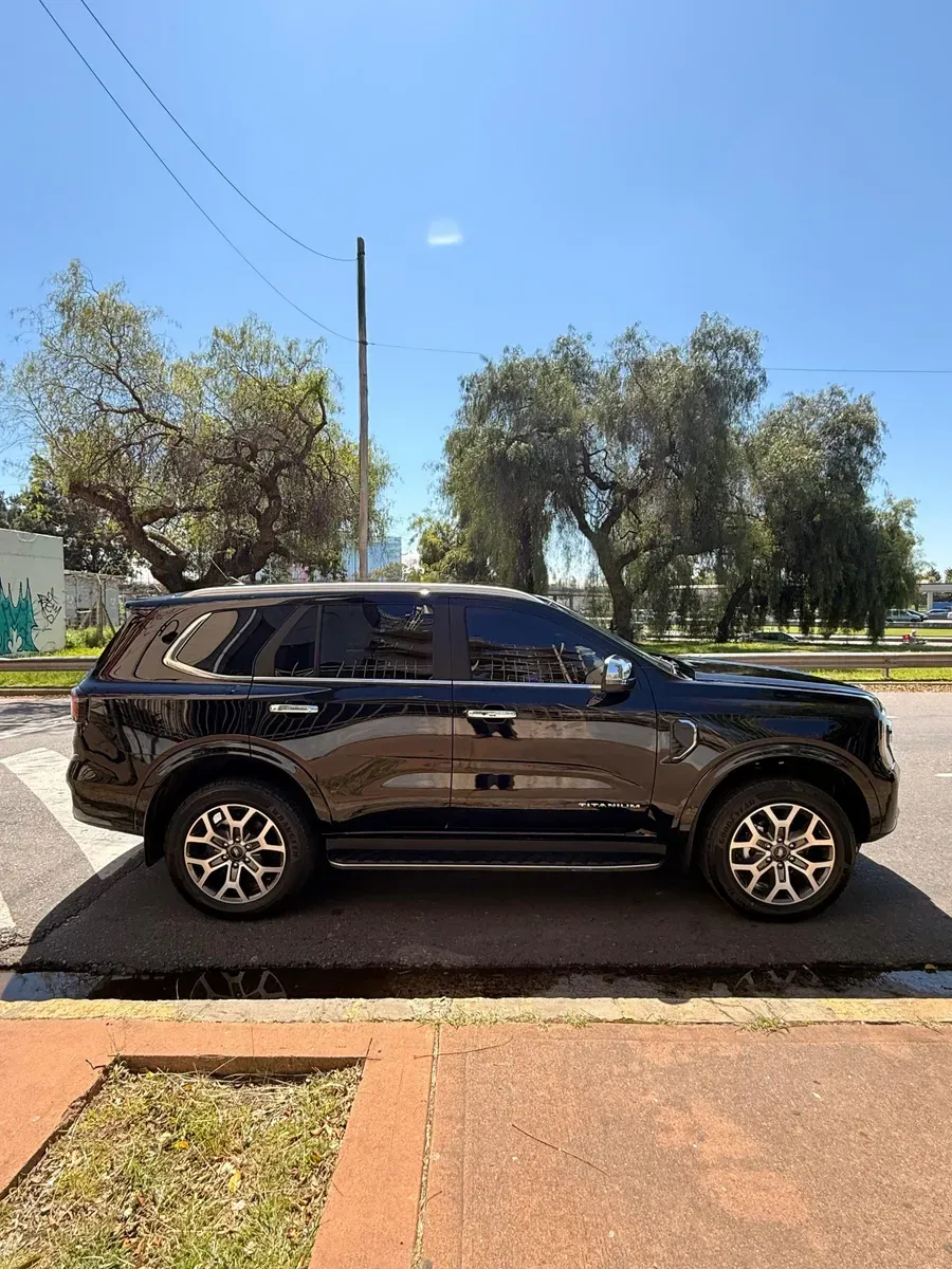 Mira esta publicación de Ford Everest 2025 en Motordil