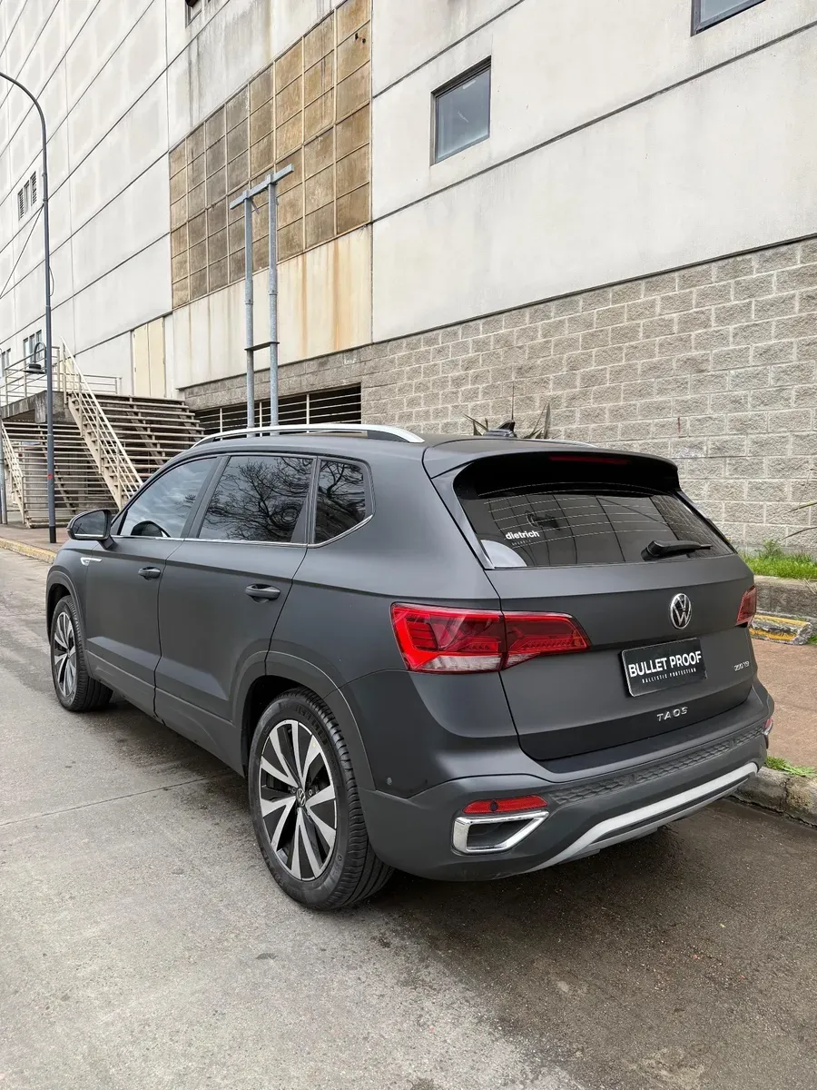 Mira esta publicación de Volkswagen Taos 2023 en Motordil