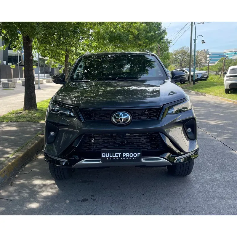 Mira esta publicación de Toyota SW4 2025 en Motordil