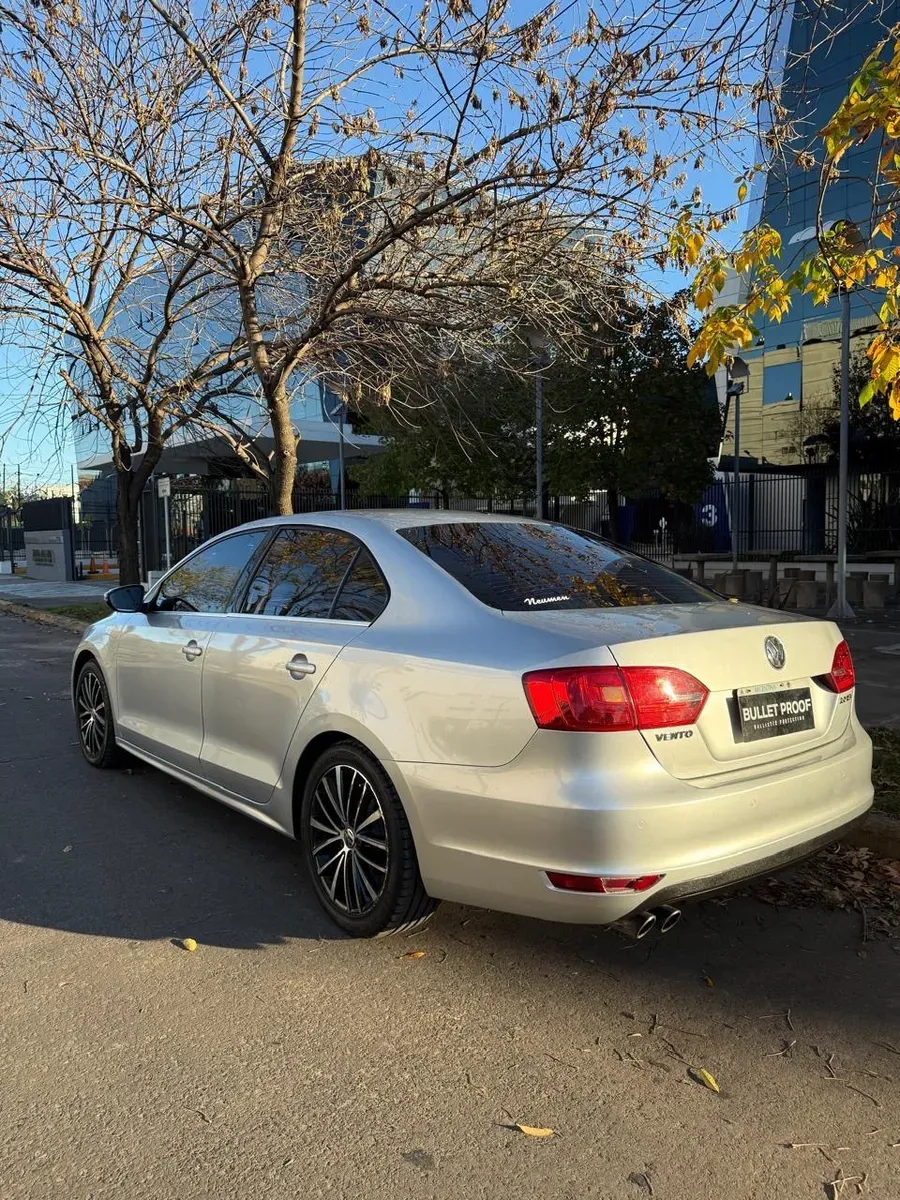 Mira esta publicación de Volkswagen Vento 2014 en Motordil