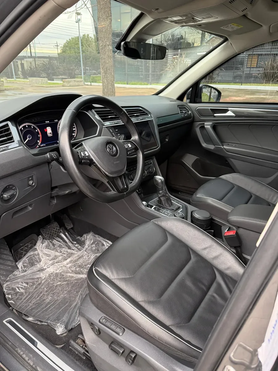 Mira esta publicación de Volkswagen Tiguan Allspace 2019 en Motordil