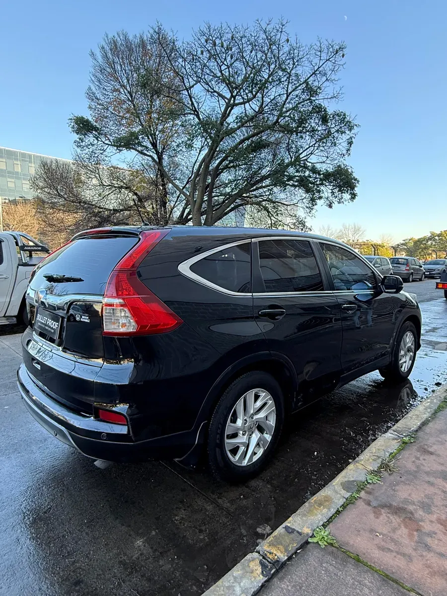 Mira esta publicación de Honda CRV 2017 en Motordil