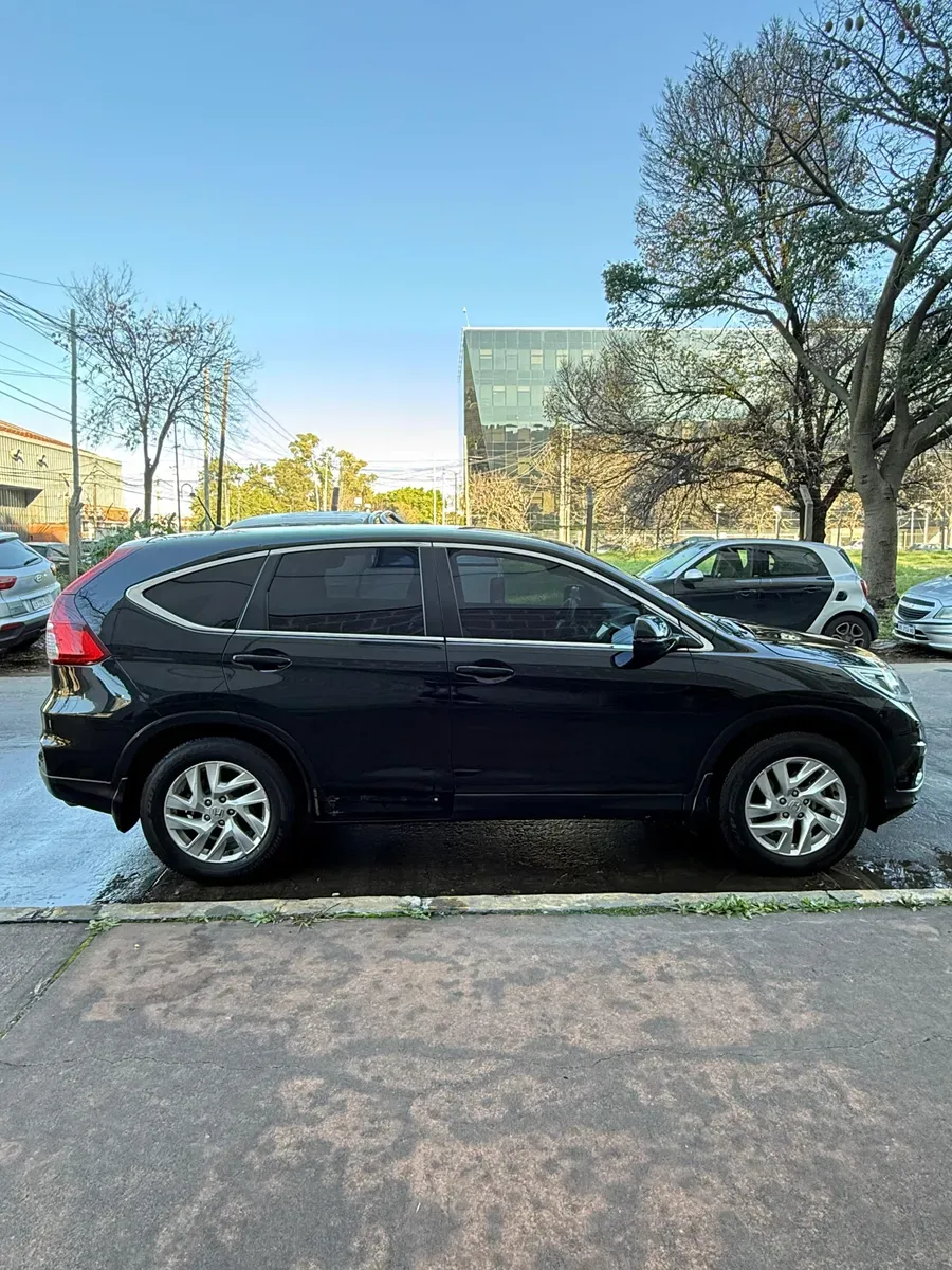 Mira esta publicación de Honda CRV 2017 en Motordil