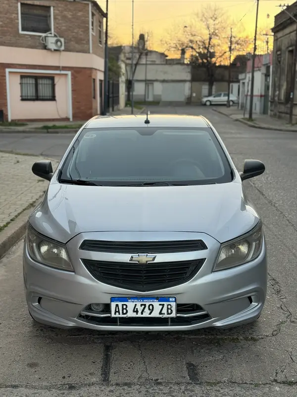 Mira esta publicación de Chevrolet Prisma 2017 en Motordil