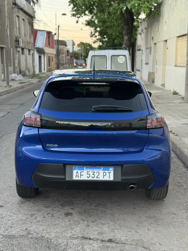 Mira esta publicación de Peugeot 208 2023 en Motordil