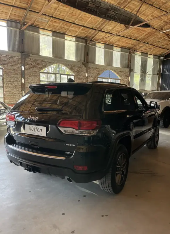Mira esta publicación de Jeep Grand Cherokee 2021 en Motordil