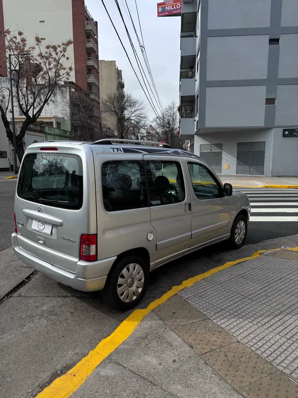 Mira esta publicación de Citroen Berlingo 2016 en Motordil