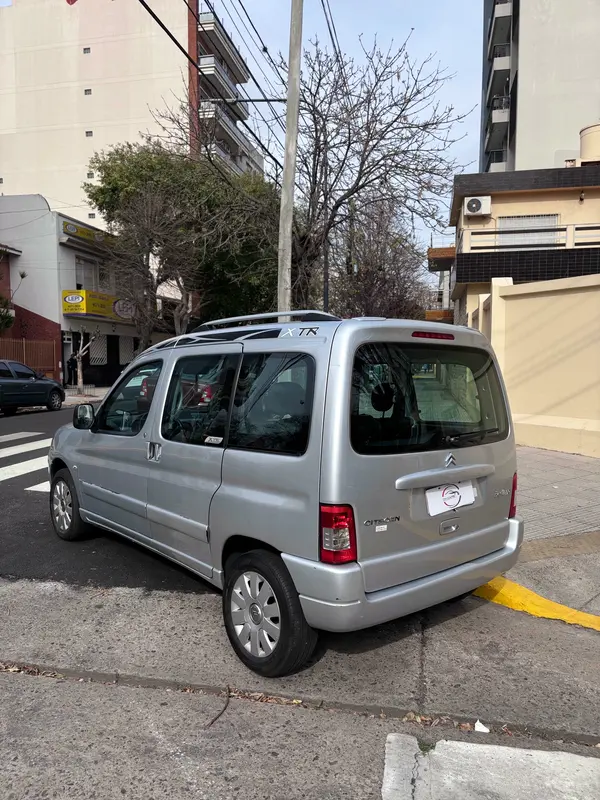 Mira esta publicación de Citroen Berlingo 2016 en Motordil
