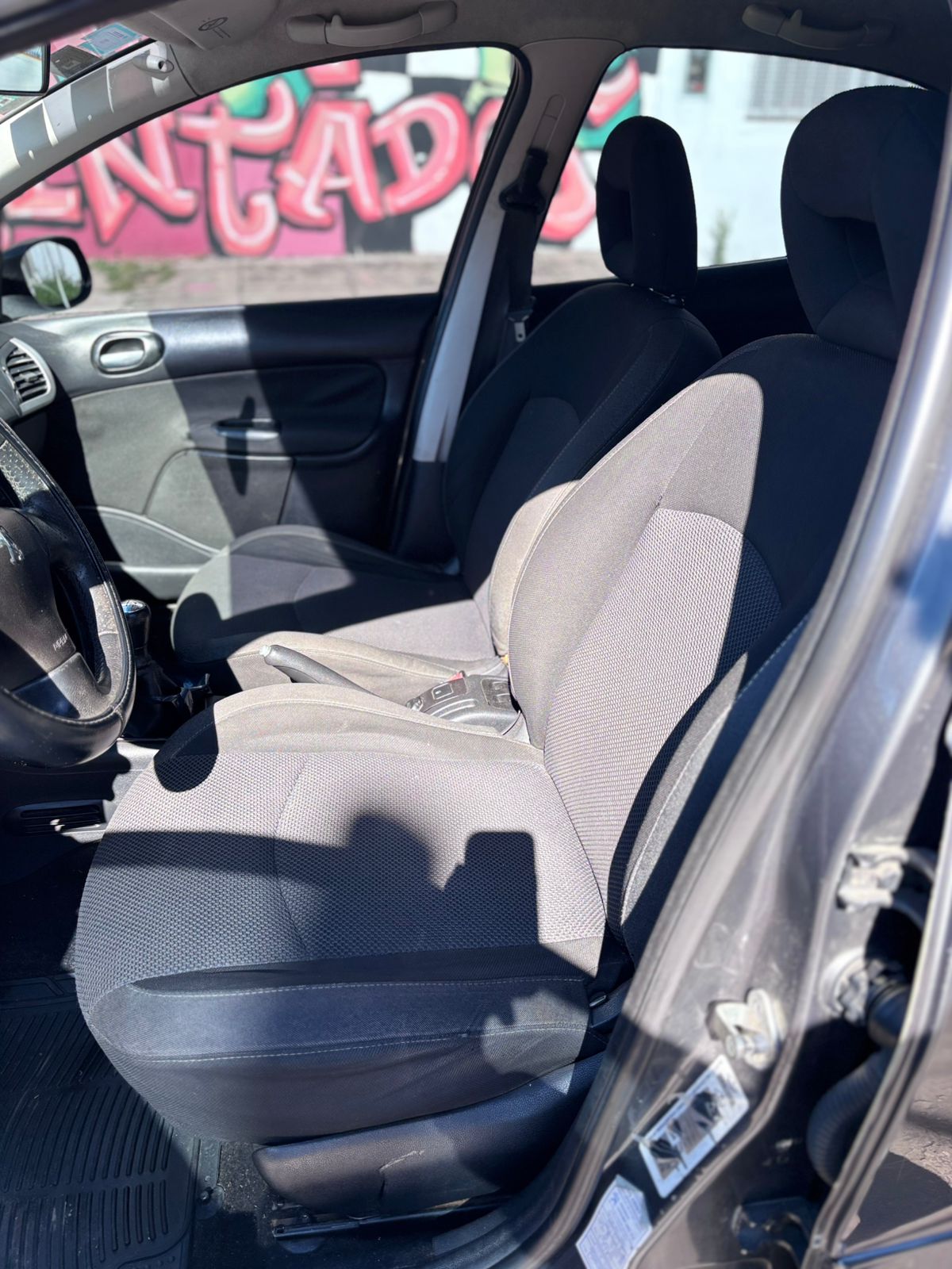 Mira esta publicación de Peugeot 207 Compact 2013 en Motordil