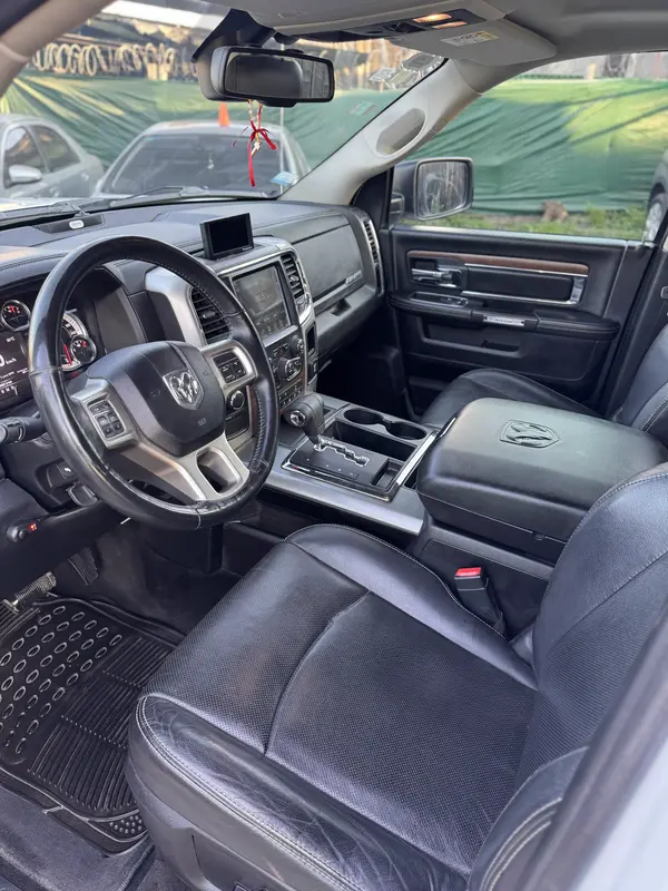 Mira esta publicación de RAM 1500 2017 en Motordil