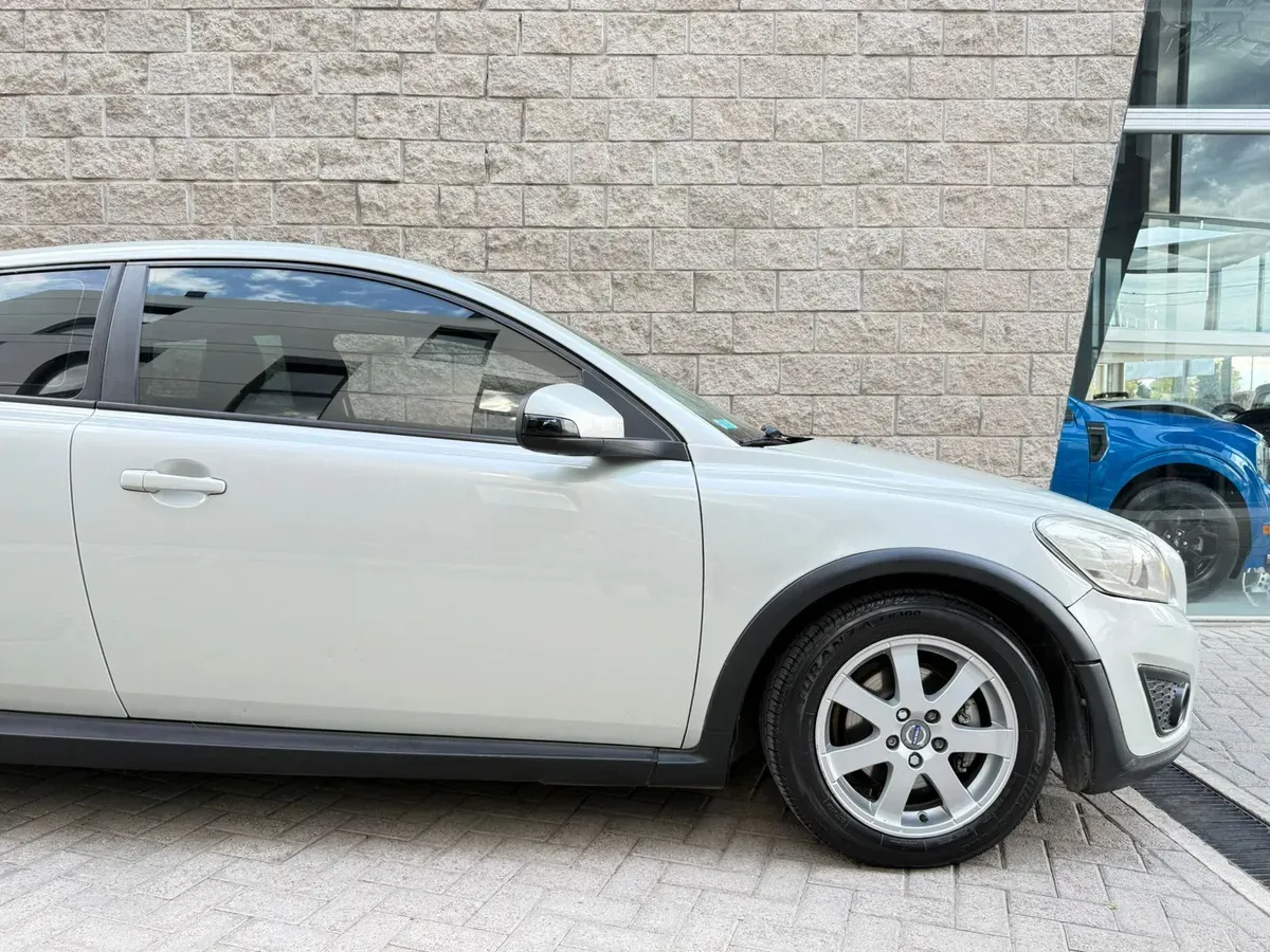 Mirá esta publicación de Volvo C 30
