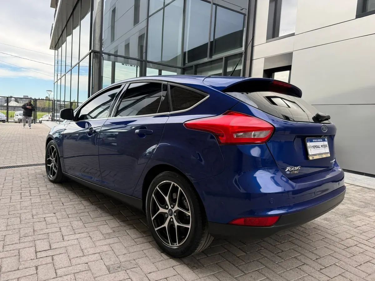 Mira esta publicación de Ford Focus 2016 en Motordil