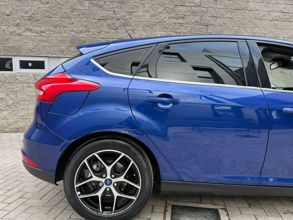 Mira esta publicación de Ford Focus 2016 en Motordil