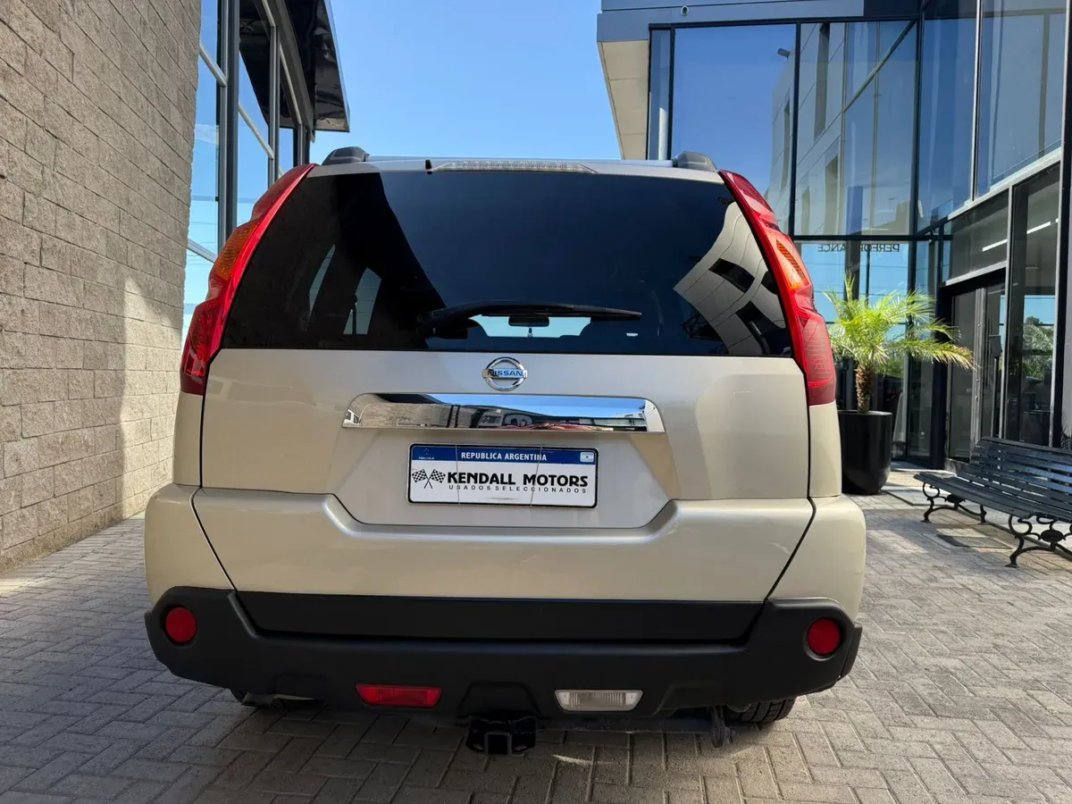 Mira esta publicación de Nissan X Trail 2008 en Motordil