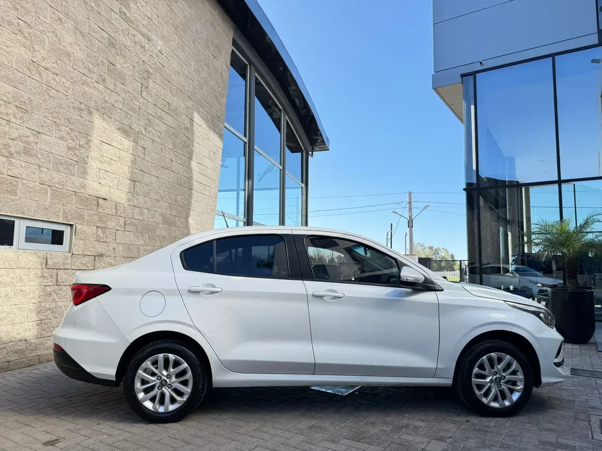 Mira esta publicación de Fiat Cronos 2021 en Motordil