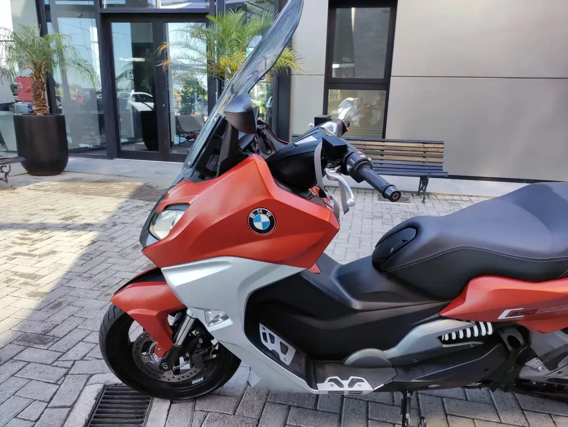 Mira esta publicación de BMW C 650 SPORT 2017 en Motordil