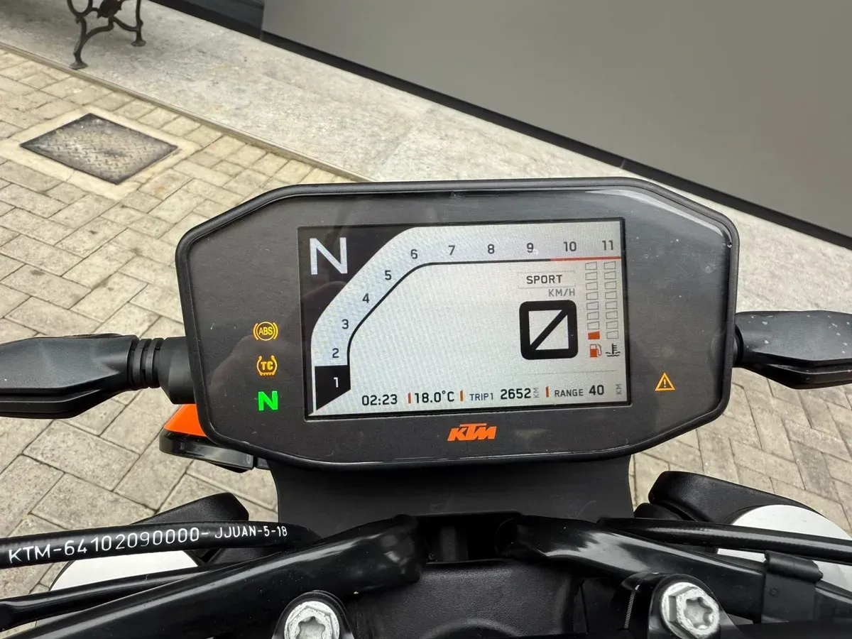 Mira esta publicación de KTM Duke 790 Naked 2019 en Motordil