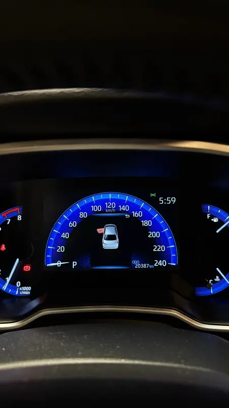 Mira esta publicación de Toyota Corolla 2024 en Motordil