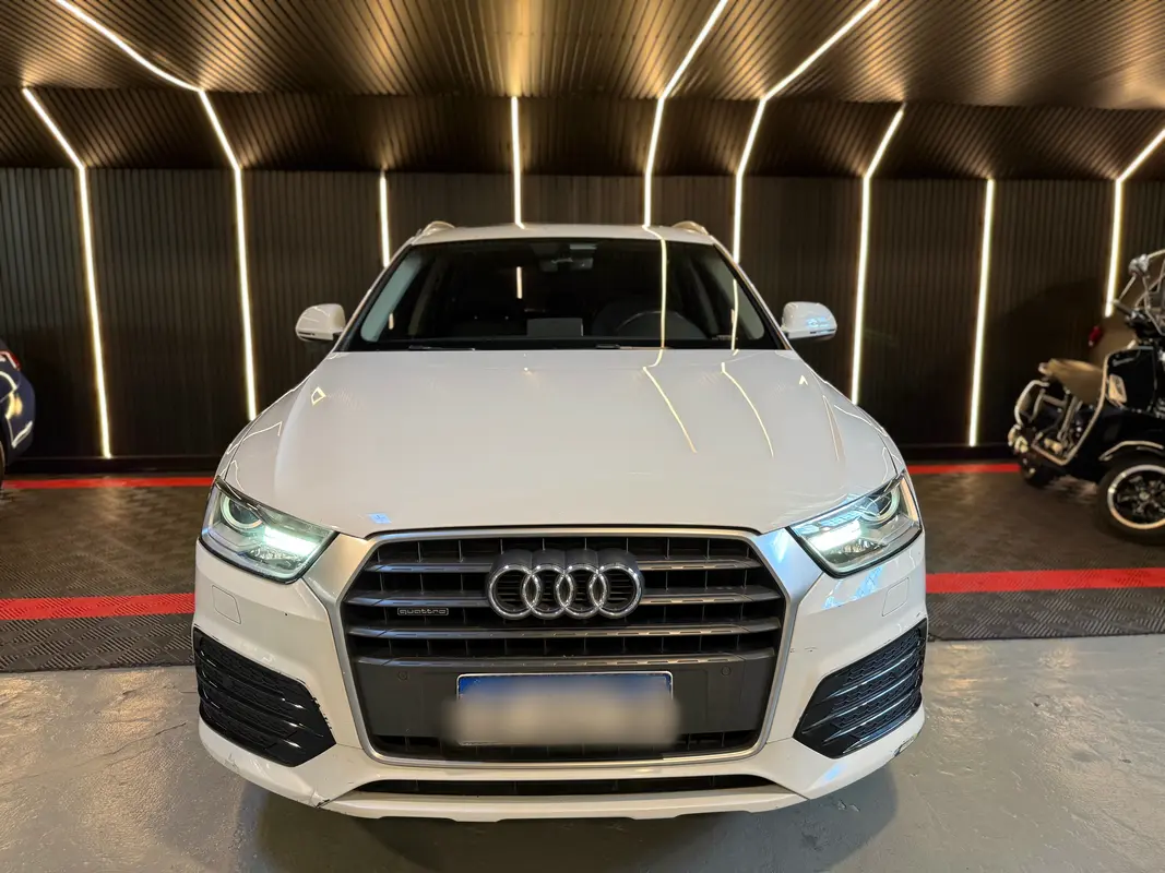 Mira esta publicación de Audi Q3 2017 en Motordil