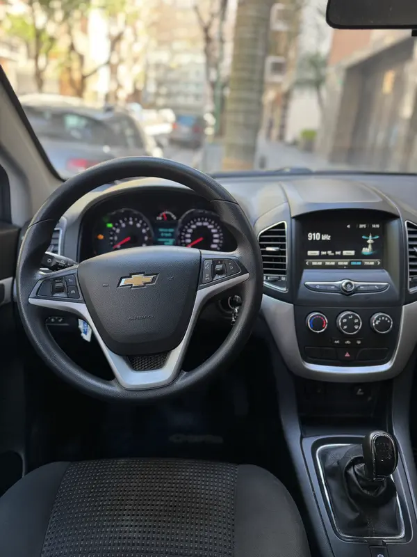 Mira esta publicación de Chevrolet Captiva 2018 en Motordil