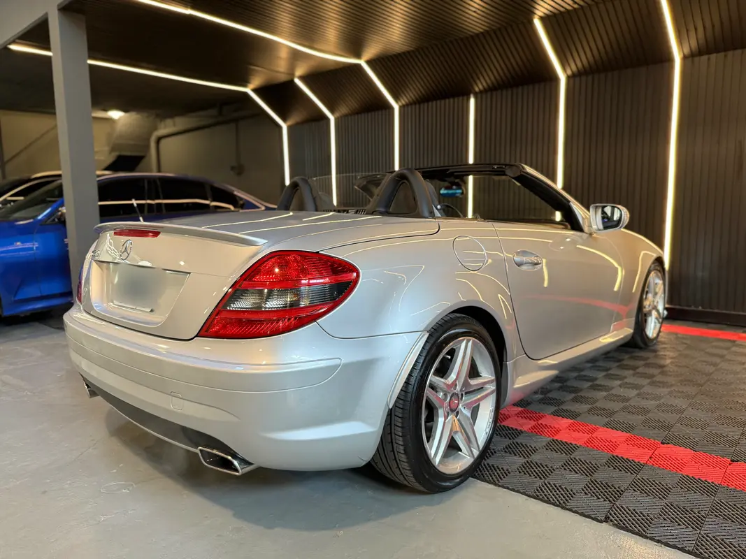 Mira esta publicación de Mercedes Benz SLK 2011 en Motordil