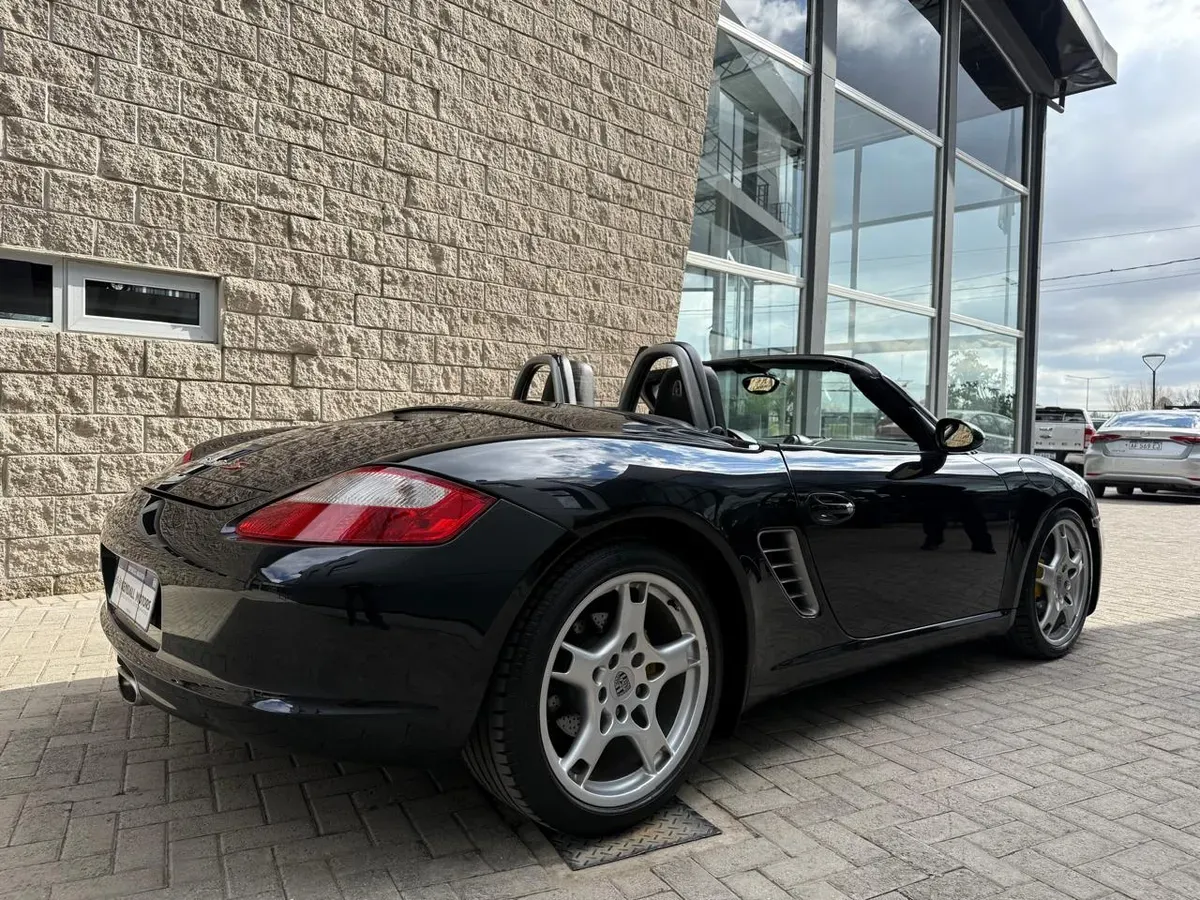 Mira esta publicación de Porsche Boxster 2006 en Motordil