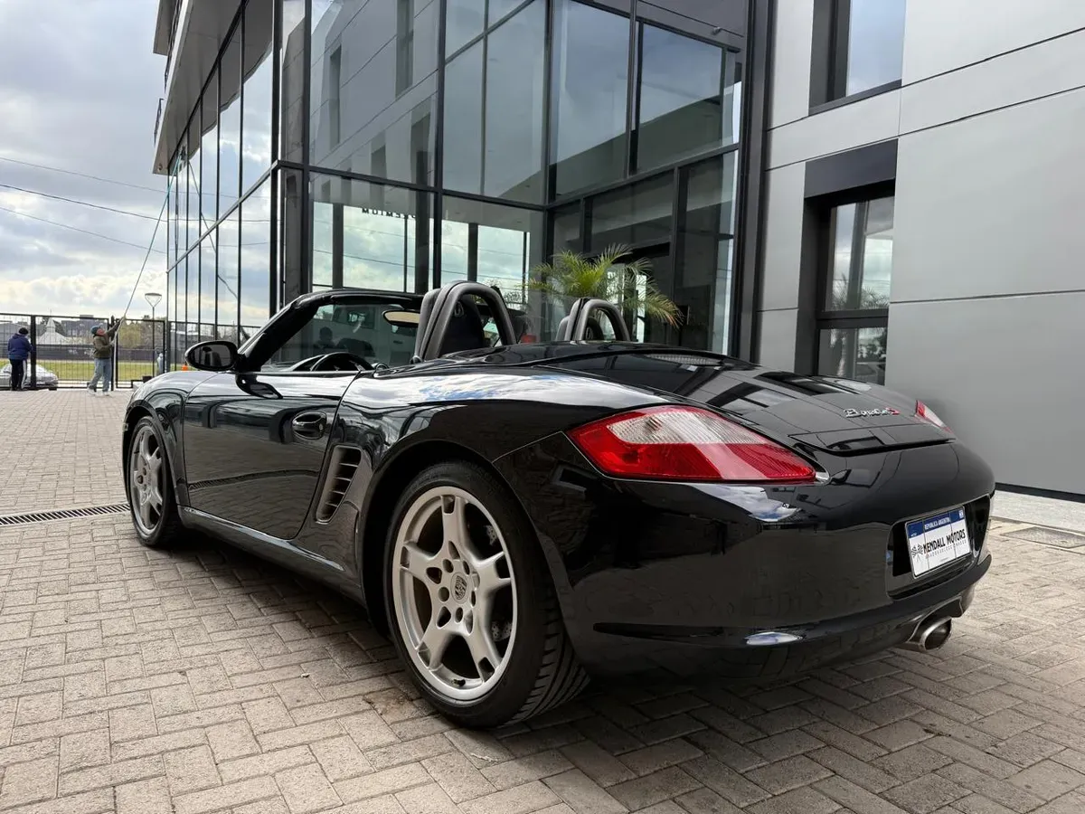 Mira esta publicación de Porsche Boxster 2006 en Motordil