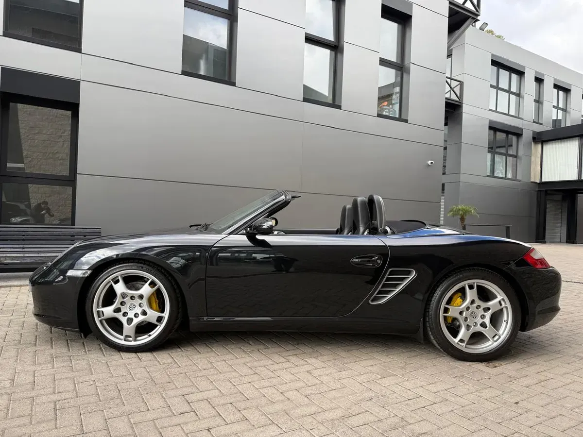 Mira esta publicación de Porsche Boxster 2006 en Motordil