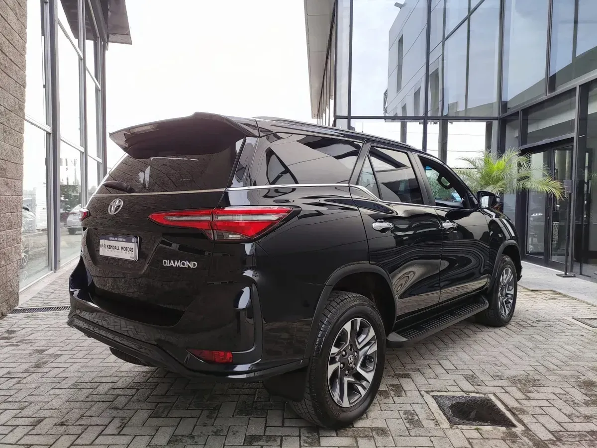 Mira esta publicación de Toyota SW4 2023 en Motordil