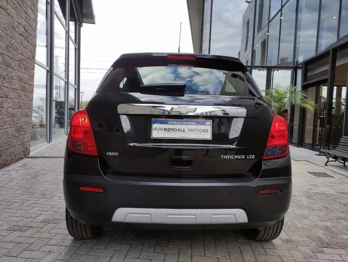 Mira esta publicación de Chevrolet Tracker 2015 en Motordil
