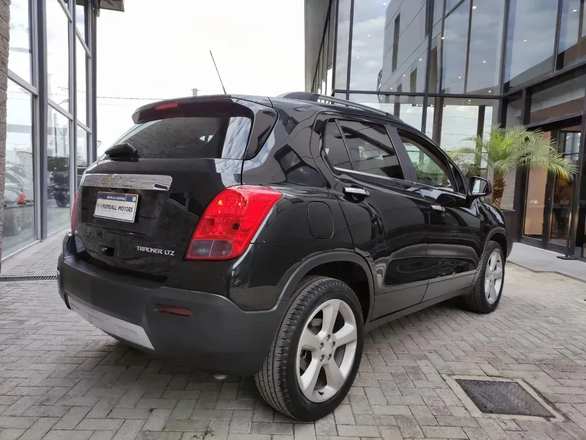 Mira esta publicación de Chevrolet Tracker 2015 en Motordil